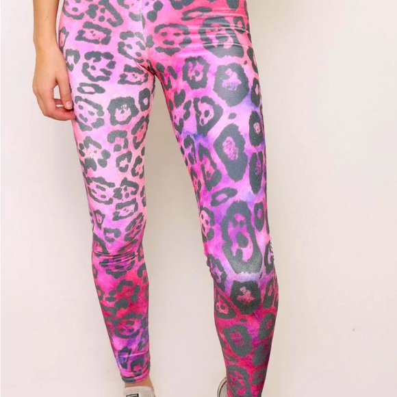 NWOT SpiritHoods velvet Pink leggings size XXL - Picture 4 of 5